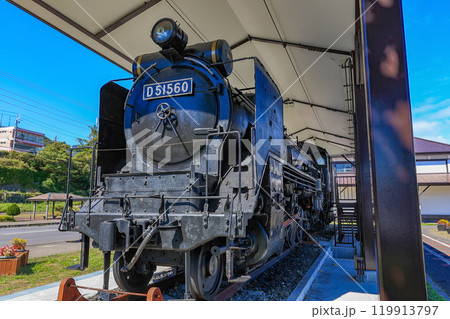 北海道　室蘭市　旧室蘭駅舎とD51 119913797