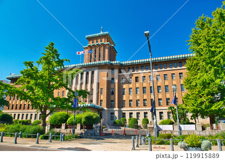 横浜みなとみらい 神奈川県庁 キングの塔の風景 横浜みなとみらい 神奈川県庁 キングの塔の風景 119915889