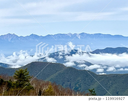 秋の雲海の情景_美ヶ原高原 秋の雲海の情景_美ヶ原高原 119916927