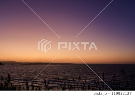 能取岬の夕焼け 能取岬の夕焼け 119922127