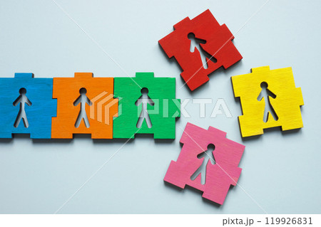 Puzzle pieces with options to join. Teamwork and collaboration. 119926831