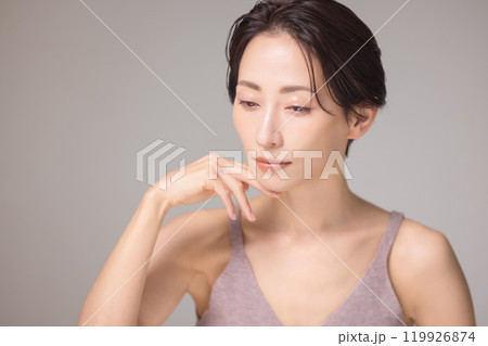 女性のビューティーイメージ 119926874