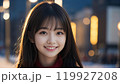 カメラに向かって微笑む美しいアジア人女性 119927208