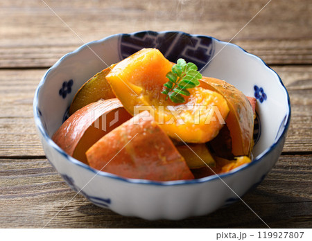 ホクホクして美味しい！ 赤かぼちゃの煮物 119927807