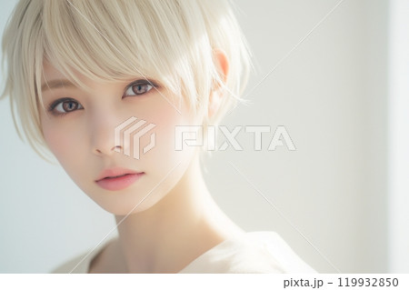 金髪ショートヘアの美人女性「AI生成画像」 119932850