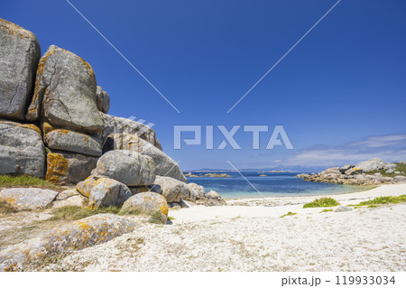Praia de Con Negro and Praia da Poza beach, Province of Pontevedra, Galicia, Spain Praia de Con Negro and Praia da Poza beach, Province of Pontevedra, Galicia, Spain 119933034