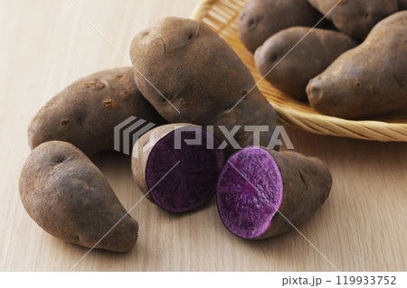 シャドウクイーン 119933752