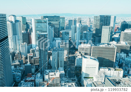 コンラッド大阪から見た大阪・梅田方面(2024年11月撮影) コンラッド大阪から見た大阪・梅田方面(2024年11月撮影) 119933782