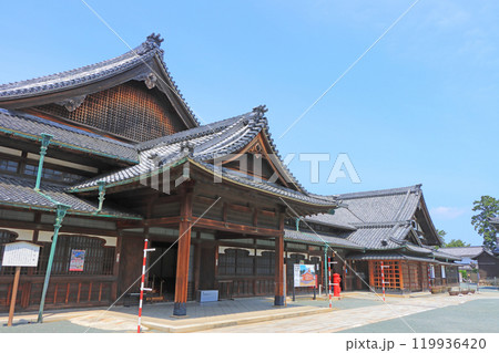 愛知県豊川市、豊川稲荷最祥殿の風景 119936420