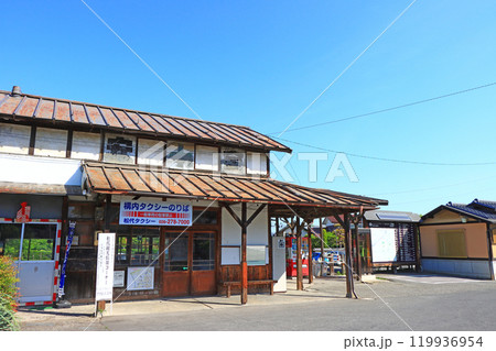 長野県長野市、旧松代駅の風景 119936954