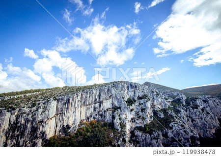 Great canyon of the Verdon, Provence, France Great canyon of the Verdon, Provence, France 119938478