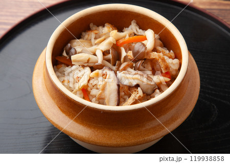 きのこの炊き込みご飯 119938858