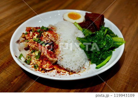 雞肉飯(ジーローハン) 雞肉飯(ジーローハン) 119943109