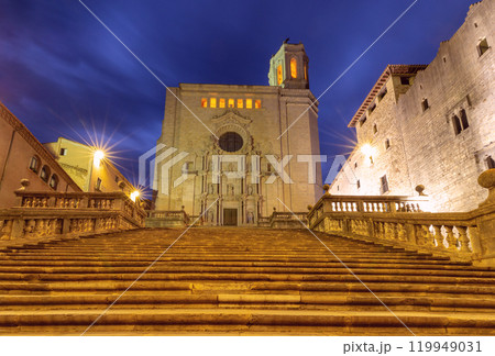 Facade of the huge Girona Cathedral at night, Girona, Spain 119949031