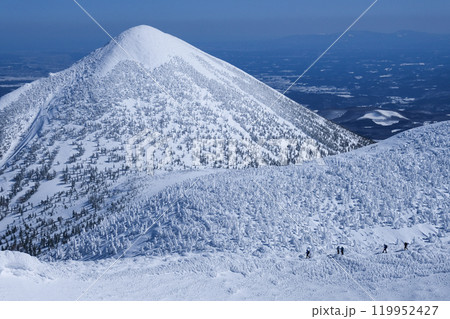 八甲田山 冬 スノーハイク 登山 八甲田山 冬 スノーハイク 登山 119952427