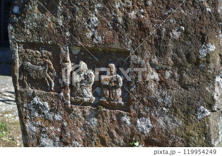 国東半島 両子寺境内の摩崖仏 国東半島 両子寺境内の摩崖仏 119954249