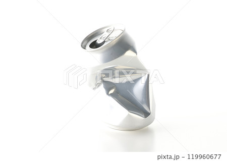 空き缶を白背景で撮影 119960677