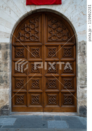 the antique carved front door 119962281
