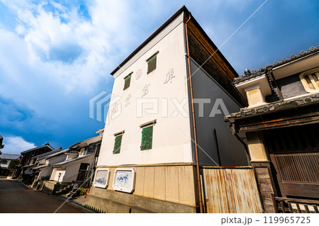 【重要伝統的建造物群保存地区】脇町南町重要伝統的建造物群保存地区 うだつと土蔵 徳島県美馬市 【重要伝統的建造物群保存地区】脇町南町重要伝統的建造物群保存地区 うだつと土蔵 徳島県美馬市 119965725