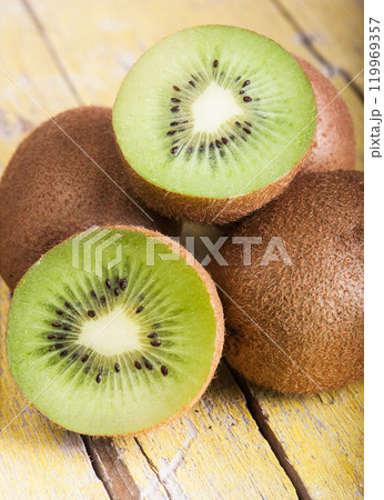 Fresh ripe kiwi Fresh ripe kiwi 119969357