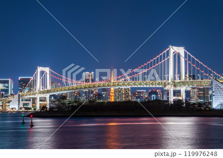 「東京都」お台場から望む東京都市景観 夜景 「東京都」お台場から望む東京都市景観 夜景 119976248