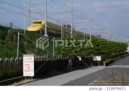 ドクターイエローにはこの先何が有るのだろう? ドクターイエローにはこの先何が有るのだろう? 119976611