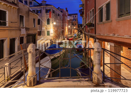 Picturesque canal and facades of old houses before dawn in Venice, Italy Picturesque canal and facades of old houses before dawn in Venice, Italy 119977723