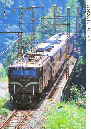 飯田線を走るトロッコファミリー号 119978471