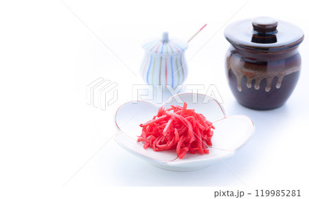 刻み紅生姜 （ 紅生姜の千切り ） 119985281