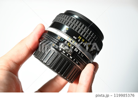 レトロデザインのオールドレンズ レトロデザインのオールドレンズ 119985376