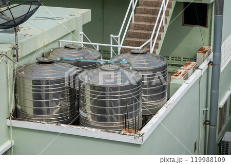 Water tank on the roof of a hotel Water tank on the roof of a hotel 119988109