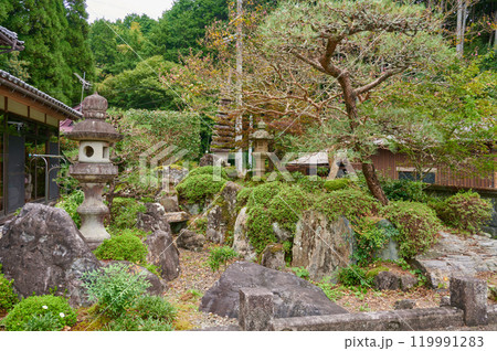 日本庭園　古民家　庭　田舎 119991283