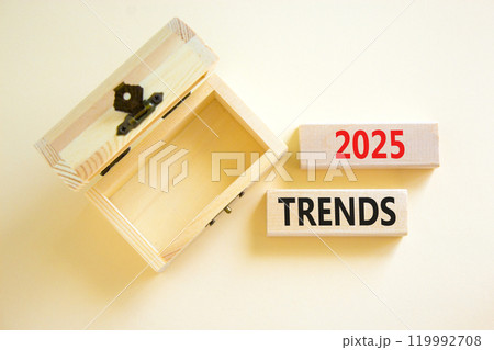 Planning 2025 trends new year symbol. Concept words 2025 Trends on beautiful wooden blocks. Beautiful white background. Wooden empty chest. Business 2025 trends new year concept. Copy space. 119992708