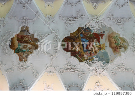 Internal view of Basilica of Sts. Peter and Paul on Island of Reichenau, Lake Constance, Baden-Wuerttemberg, Germany 119997390