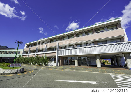 小豆島町役場　本館　香川県小豆島町 120002513
