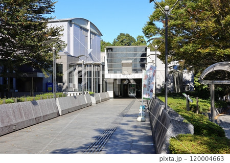 松戸市立博物館　千葉県松戸市千駄堀　松戸市制50周年記念　21世紀の森と広場 120004663