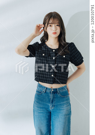 韓国ファッションの女性 韓国ファッションの女性 120010791