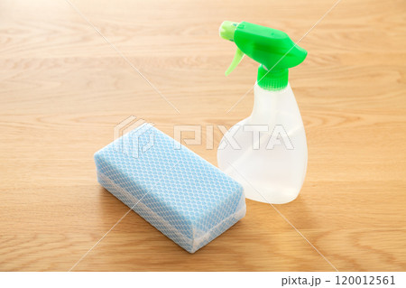 お風呂洗洗剤とスポンジ お風呂洗洗剤とスポンジ 120012561