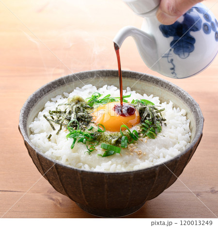 とろろご飯 ( 炊き立てご飯と山芋の相性抜群 ) とろろご飯 ( 炊き立てご飯と山芋の相性抜群 ) 120013249