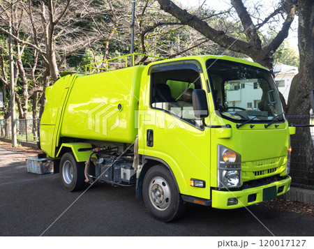 ごみ収集用のパッカー車 ごみ収集用のパッカー車 120017127