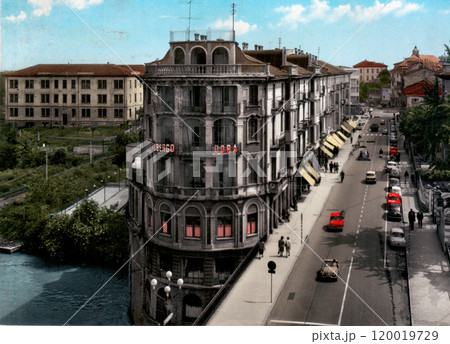Ivrea, 1961, postalcard of 'Albergo Dora' 120019729