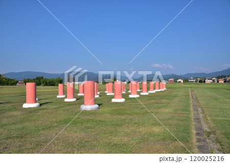 奈良・藤原宮大極殿院南門跡 120025216