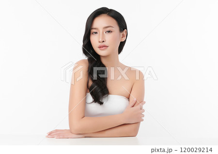 Beautiful young asian woman with clean fresh skin on white background, Face care, Facial treatment, Cosmetology, beauty and spa, Asian women portrait. Beautiful young asian woman with clean fresh skin on white background, Face care, Facial treatment, Cosmetology, beauty and spa, Asian women portrait. 120029214