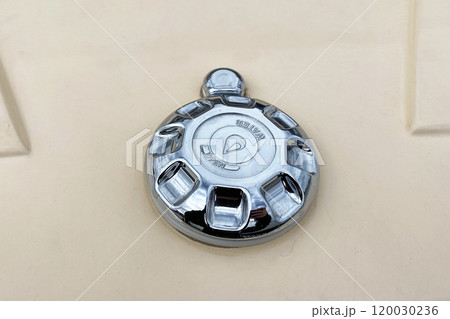 Beige retro car water tank cover 120030236