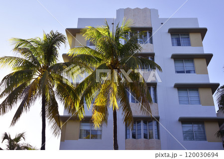 Miami, Florida, USA, facade of the buildings, Miami Beach streets, modern urban architecture 120030694