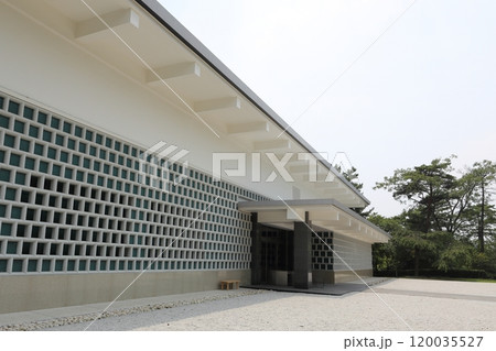 大和文華館【奈良県奈良市】 大和文華館【奈良県奈良市】 120035527