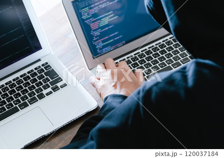ハッカーの手元 120037184