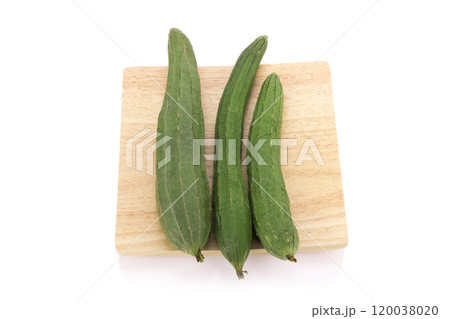 cucumbers isolated on white background cucumbers isolated on white background 120038020