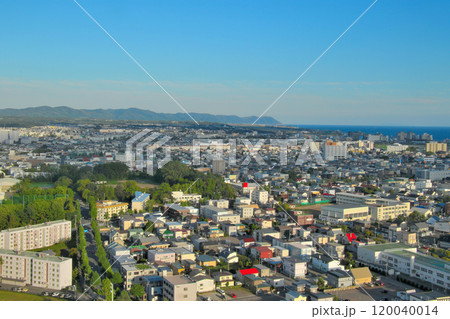 北海道 函館市 五稜郭タワーより南東の函館空港を望む 北海道 函館市 五稜郭タワーより南東の函館空港を望む 120040014