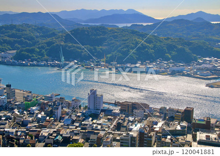 展望デッキからの眺望・千光寺公園(広島県・尾道市) 展望デッキからの眺望・千光寺公園(広島県・尾道市) 120041881
